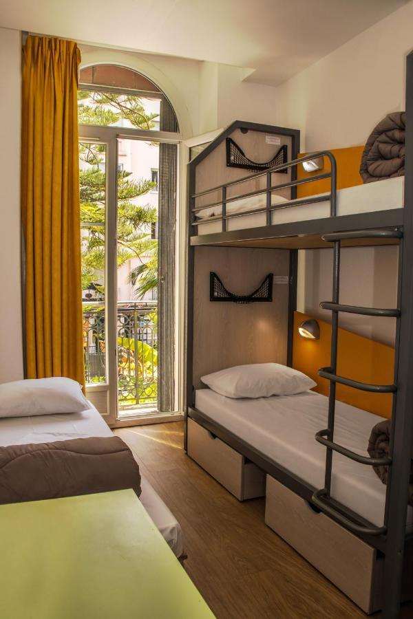 Auberge De Jeunesse Hi Nice Les Camelias Luaran gambar
