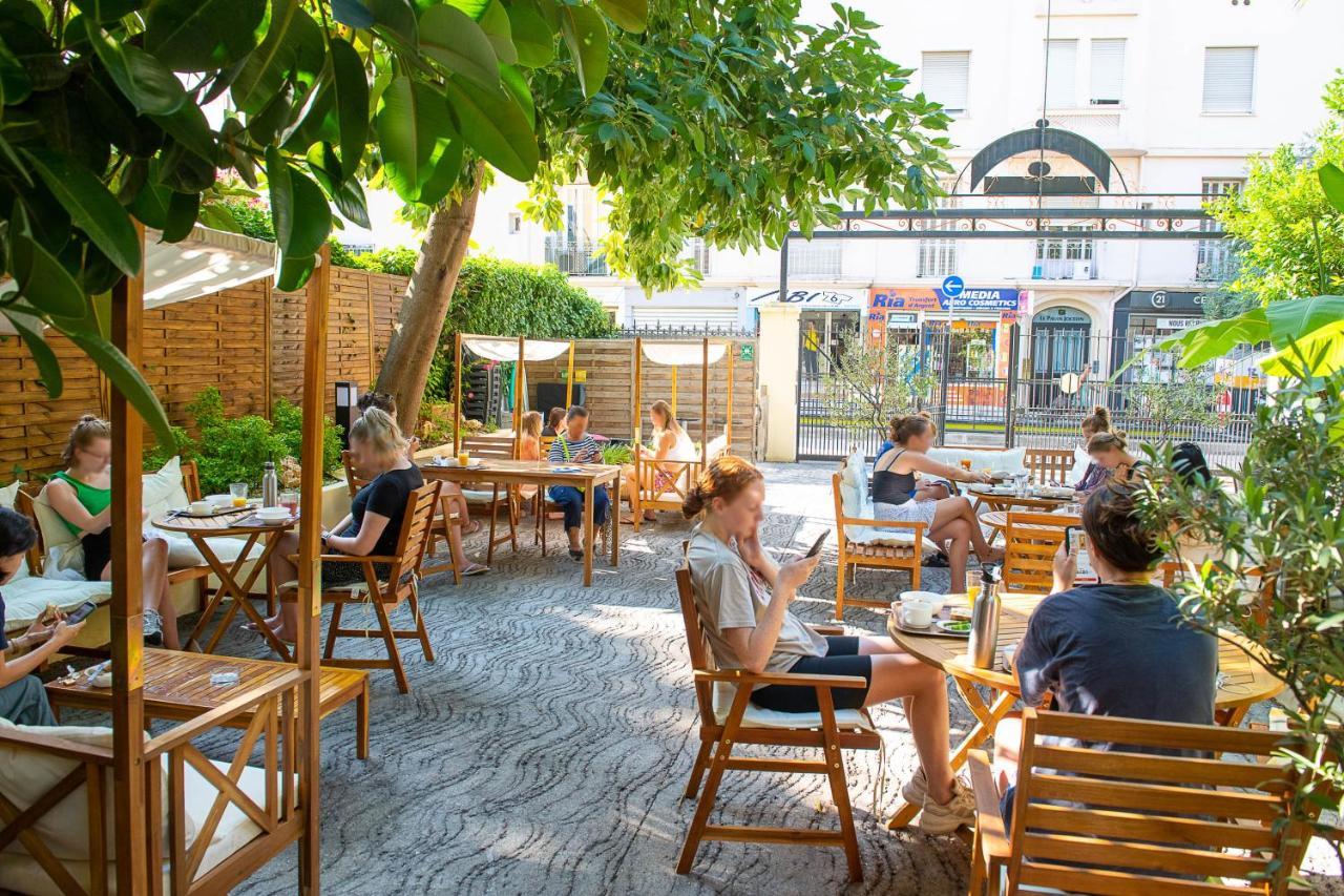 Auberge De Jeunesse Hi Nice Les Camelias Luaran gambar